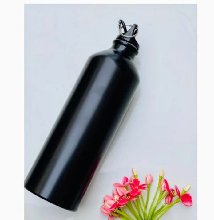 Matte Black Sipper Bottle